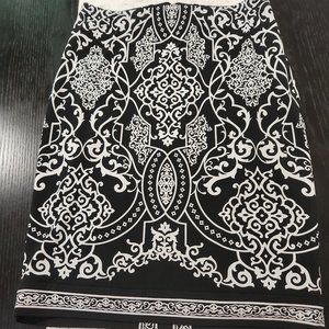 White House Black Market Skirt